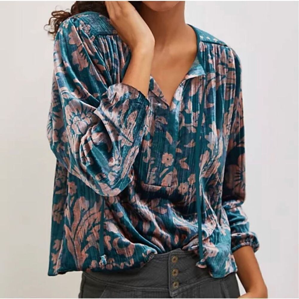 Anthropologie Faustine Velvet Floral Peasant Blouse Women’s Size XS Front Tie